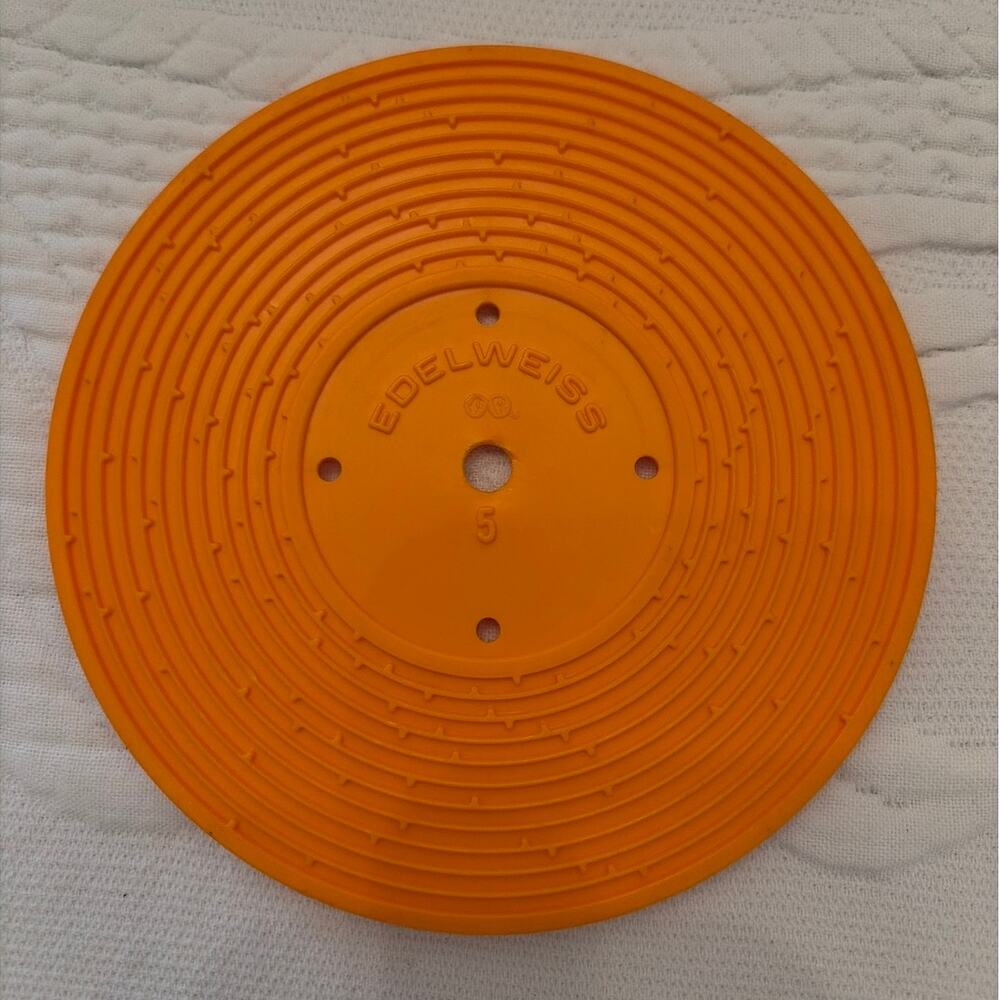 Vintage Fisher Price Music Box Record Player 5 Records Works Read Description - Picture 13 of 16